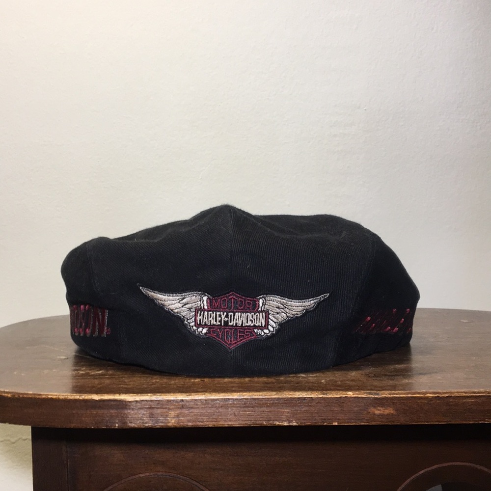 Harley Davidson black snap hat